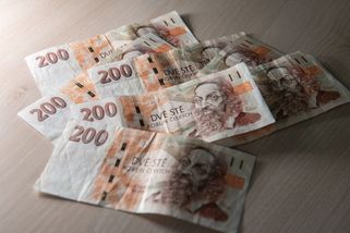 Omezení červnové valorizace penzí je nesystémové, shodla se Nerudová s Rusnokem - Novinky